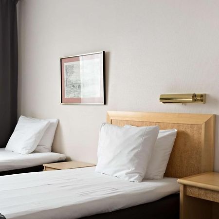 Best Western Gustaf Froding Hotel & Konferens Карлстад Экстерьер фото
